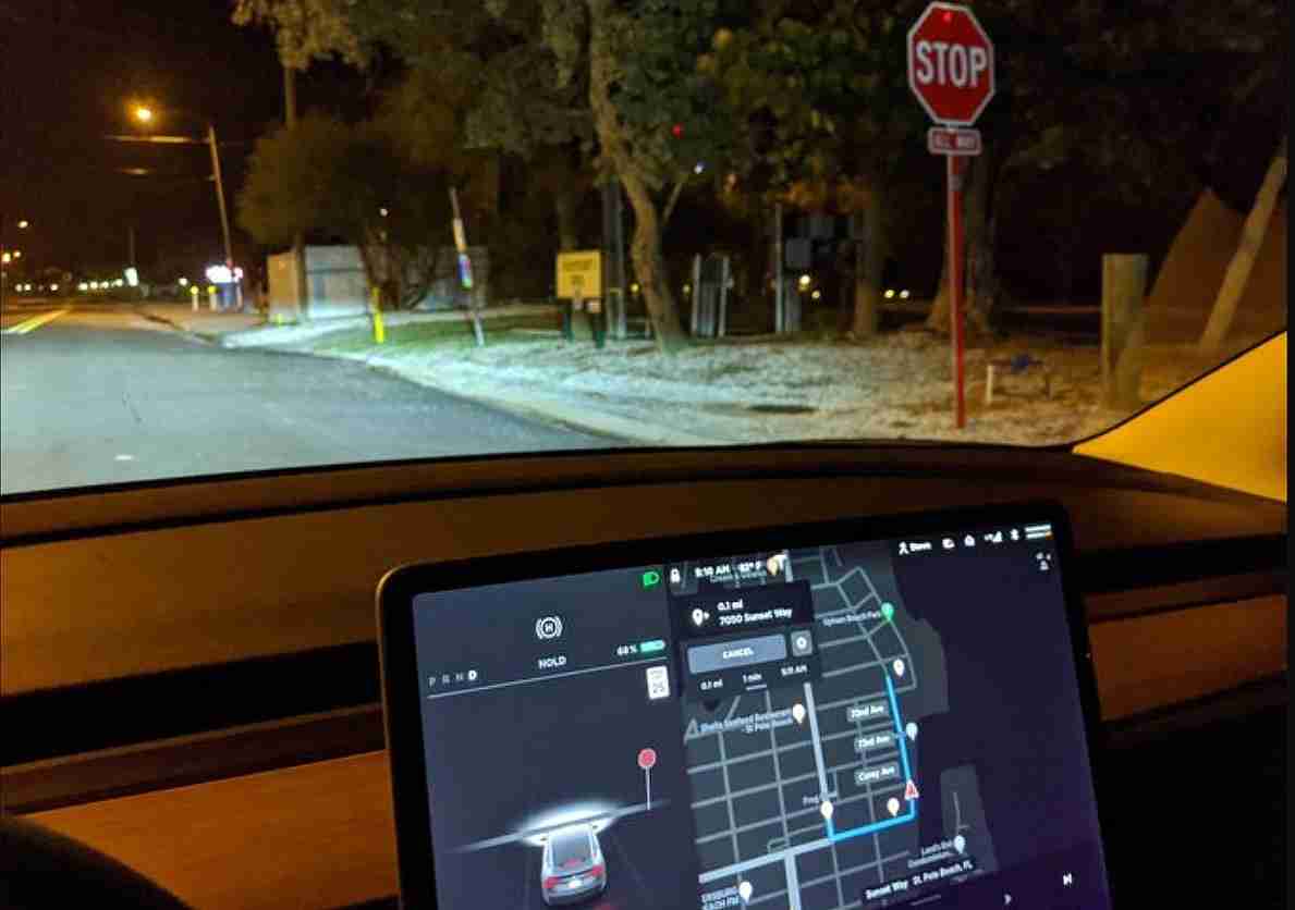 特斯拉神经网络获改进 可探测识别交通灯车道线了